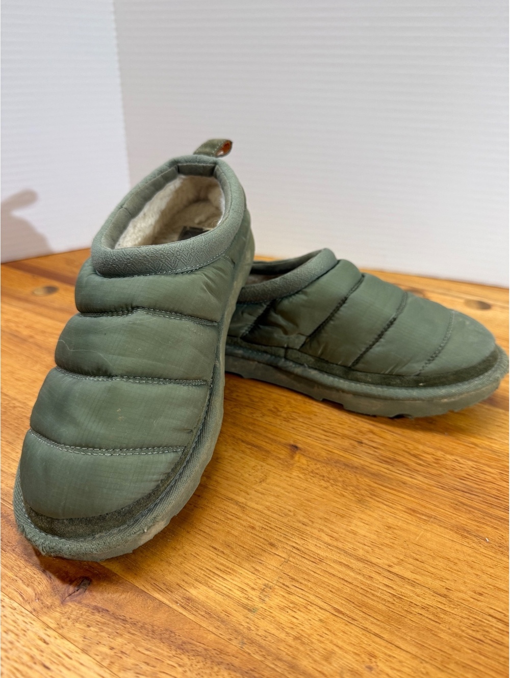 UGG Tasman LTA Burnt Olive Green Quilted Puff Slipper Clogs Men's Size 8